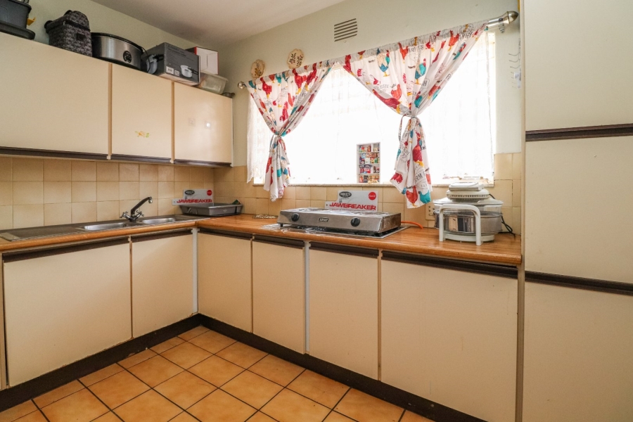 2 Bedroom Property for Sale in Flamwood North West